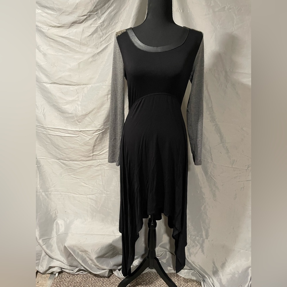 NWT Anthropologie Amadi Chic Asymmetrical Black and Gray Dress